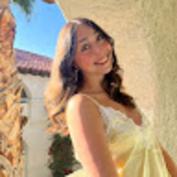 Meet your Posher, Ally - Picture 1 of 1